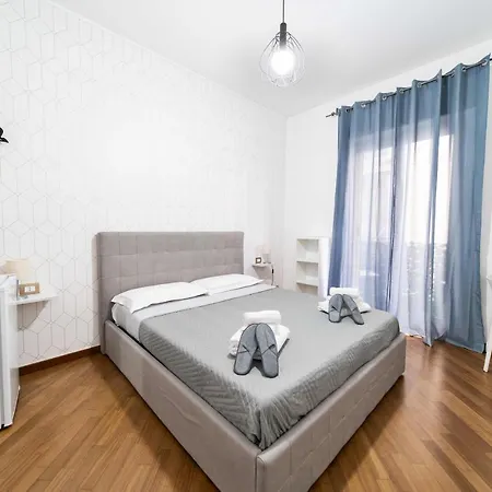 Dante 138 Class Rooms & Apartments Bari Exterior photo