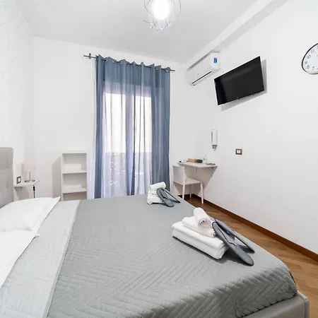 Dante 138 Class Rooms & Apartments Bari Exterior photo